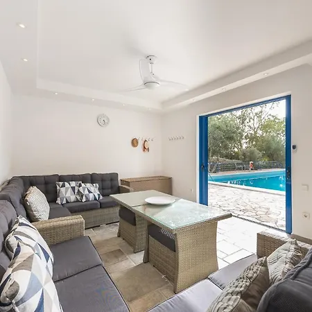 Summer Pasiphae Private Pool - Bbq -beach 2min Villa *